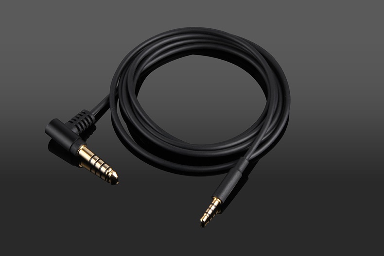 4.4mm/2.5mm to 2.5mm BALANCED  - Sennheiser Headphone Momentum 4 ulasan dan harga